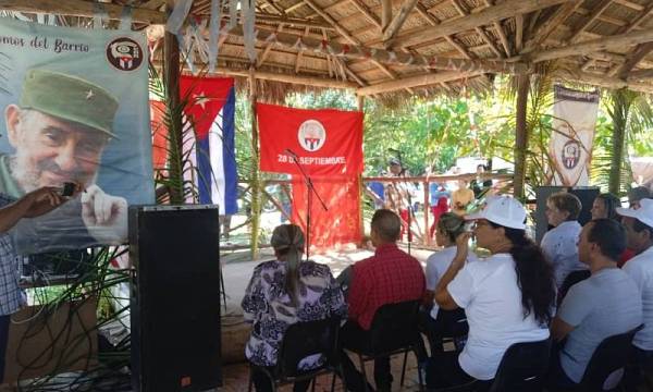 Mantiene  condición de vanguardia nacional los CDR en Calixto García